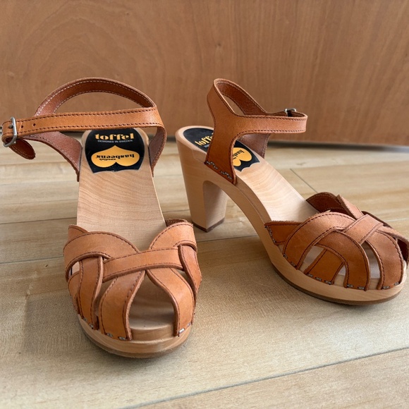 Swedish Hasbeens Pearl Sky High Leather Sandals - Picture 1 of 4